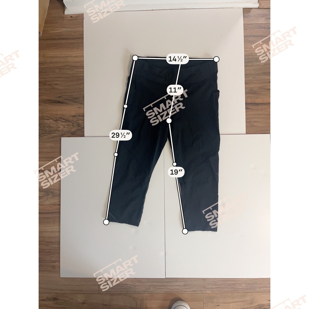 Lululemon Black Cropped Mesh Leggings Side Pockets 10 - Picture 7 of 8